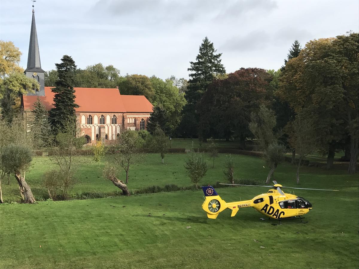 Stepenitz Klosterhotel Marienfliess المظهر الخارجي الصورة